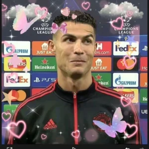 Ảnh Ronaldo meme ngơ ngác