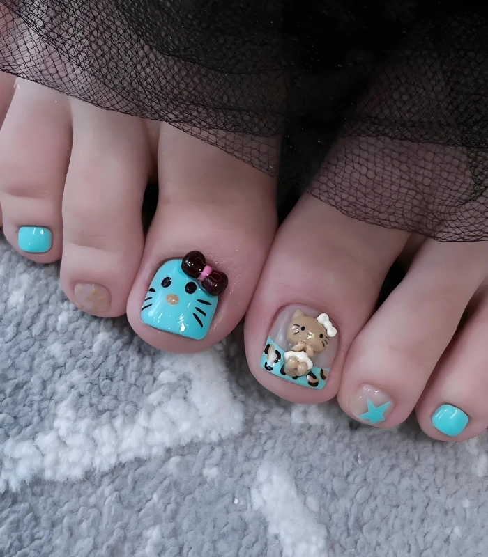 Mẫu nail chân Hello Kitty dễ thương