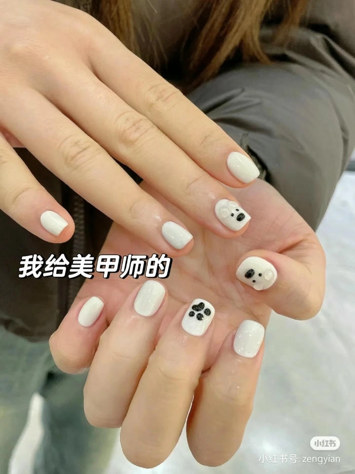 Mẫu nail chân chó hoạt hình