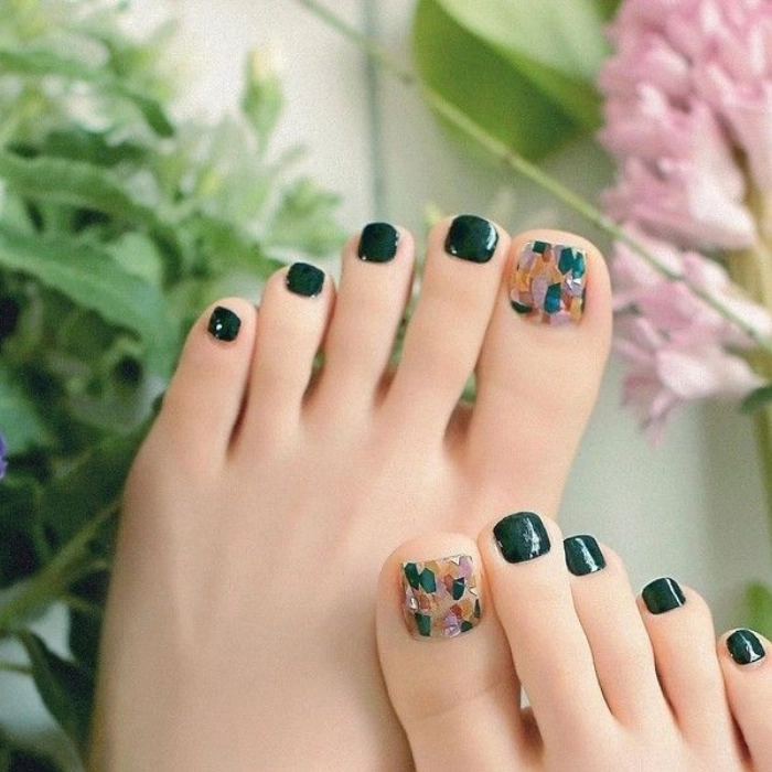 Mẫu nail chân xanh rêu cute