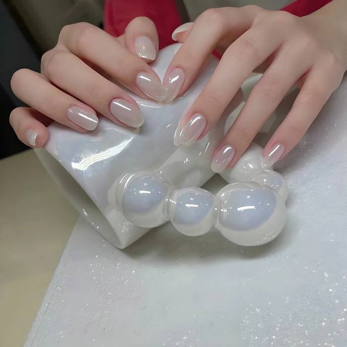 Mẫu nail ngọc trai xinh xắn