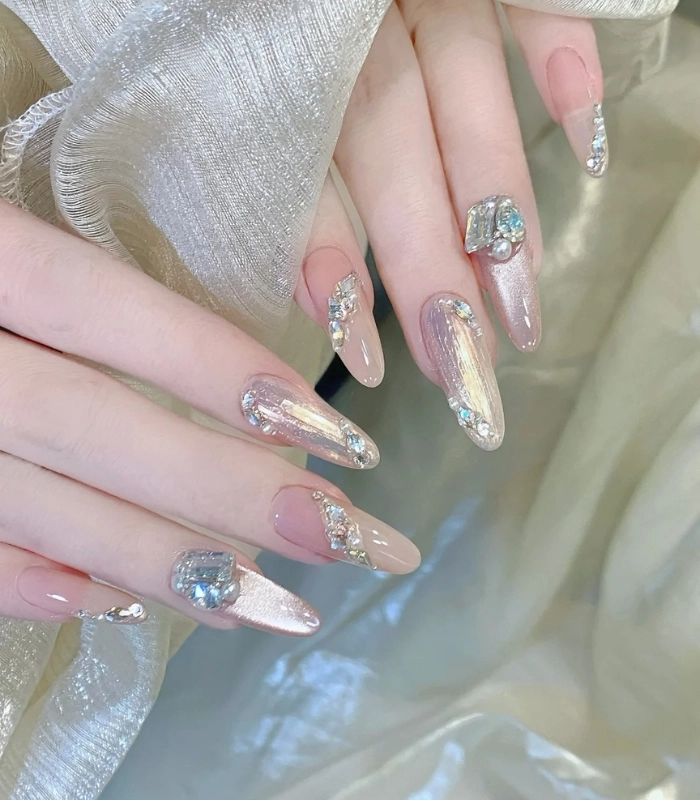 Mẫu nail sơn thạch đẹp đơn giản