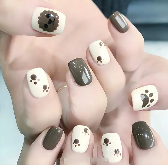 Nail chân chó đơn giản tinh tế