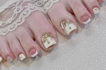 Tuyển tập 188+ mẫu nail chân màu trắng sữa xinh xỉu