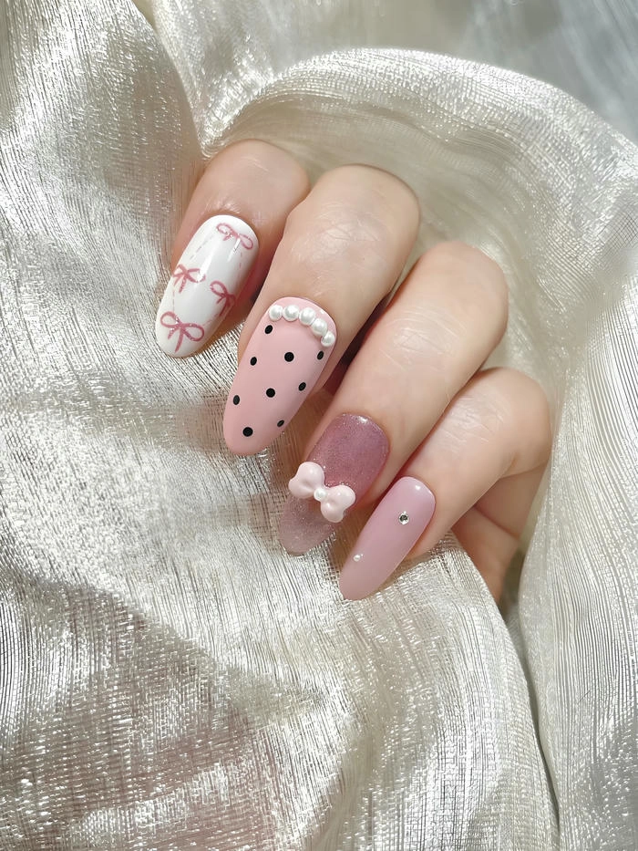 Nail đính ngọc trai xinh nhẹ nhàng