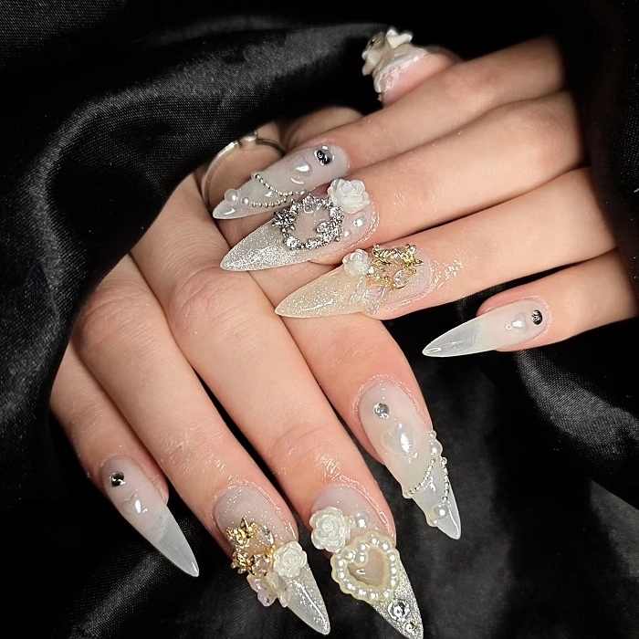 Nail sơn thạch đính đá đẹp mê