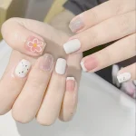 các mẫu móng tay đẹp cho móng ngắn