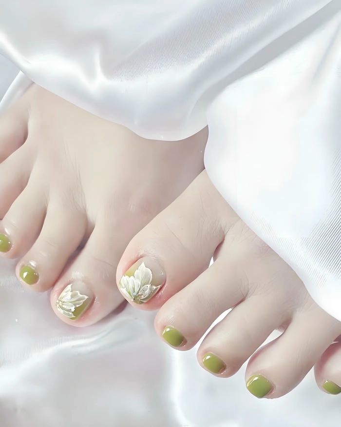 mẫu móng chân xanh bơ nhẹ nhàng