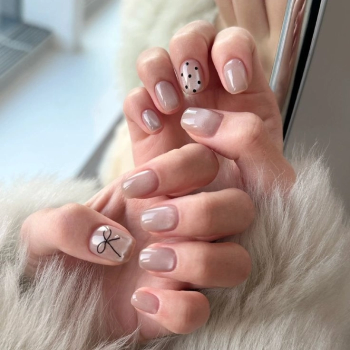 mẫu móng tay ngắn đẹp nhẹ nhàng kiểu Hàn