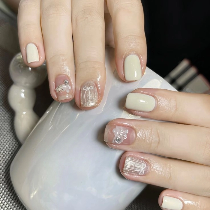 mẫu móng tay ngắn đẹp