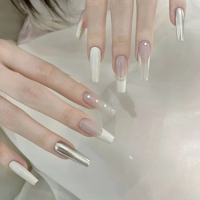 mẫu nail đơn giản sang trọng siêu đẹp