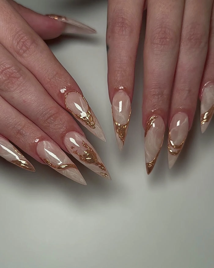 mẫu nail tay móng nhọn