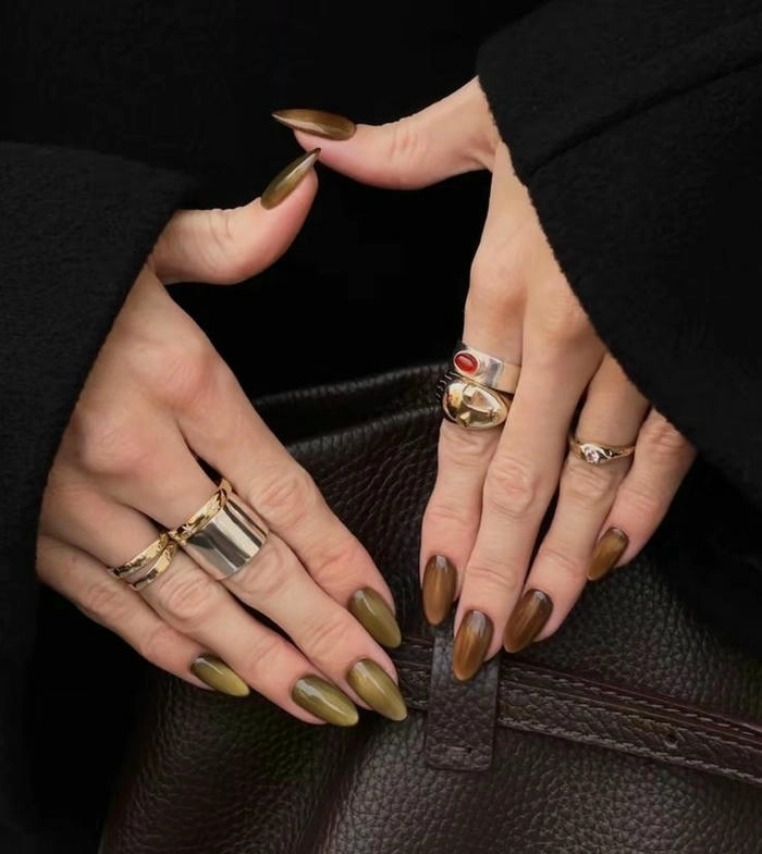 mẫu nail trơn đẹp lạ