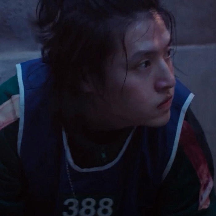 Meme Squid Game người chơi hài hước vui vẻ