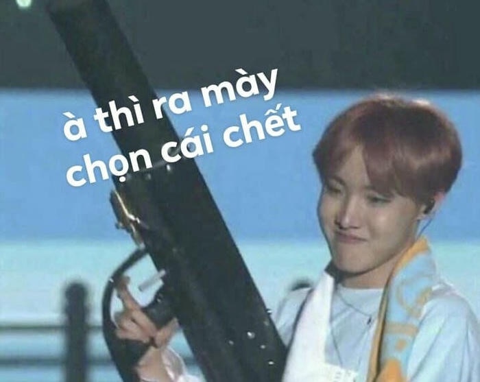 Meme cầm súng bắn bá đạo