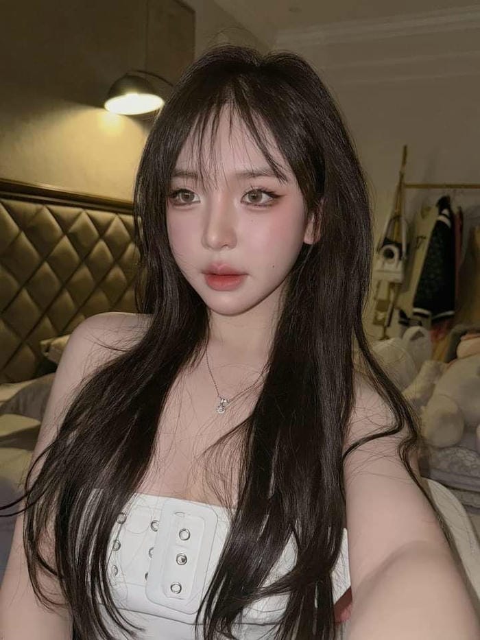 ảnh Trần Huyền Châu gương mặt khả ái