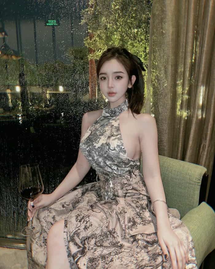 ảnh look đời thường Trần Huyền Châu