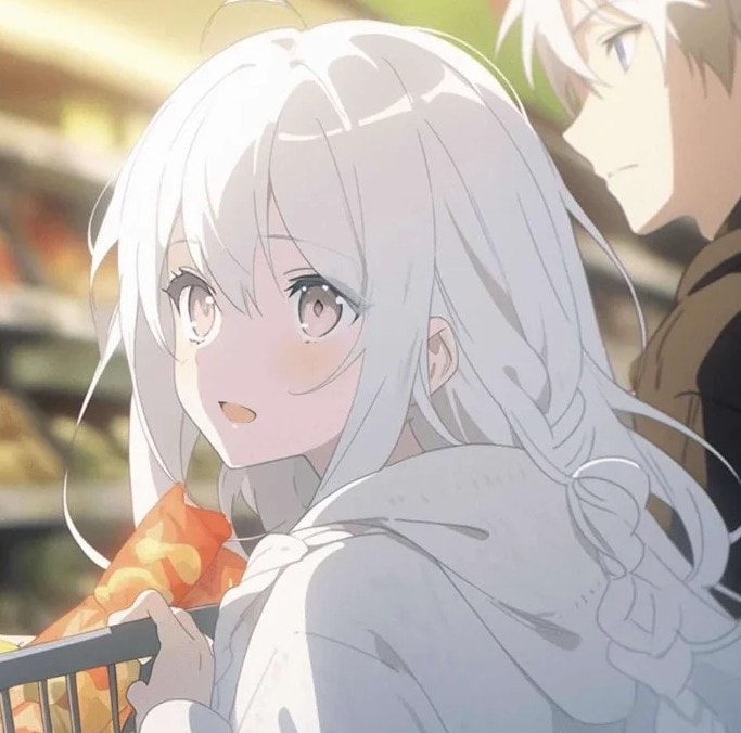 Hình anime girl tóc trắng góc nghiêng