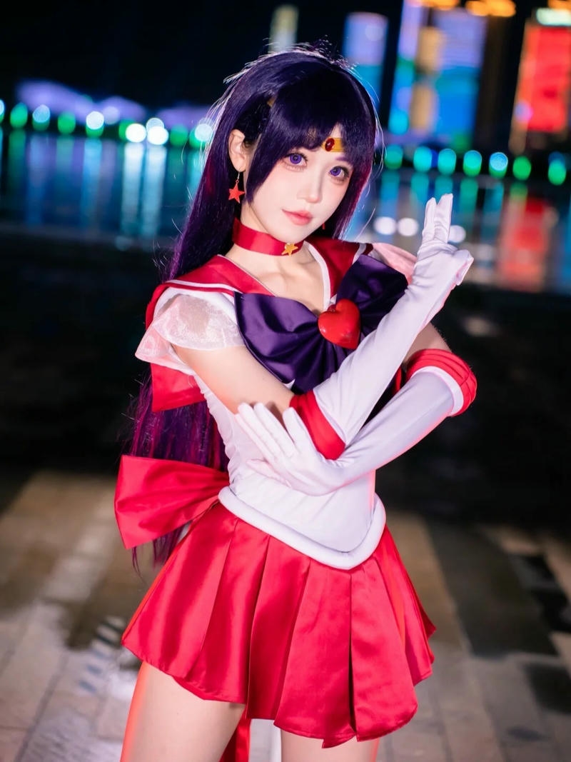 ảnh anime cosplay tươi sáng