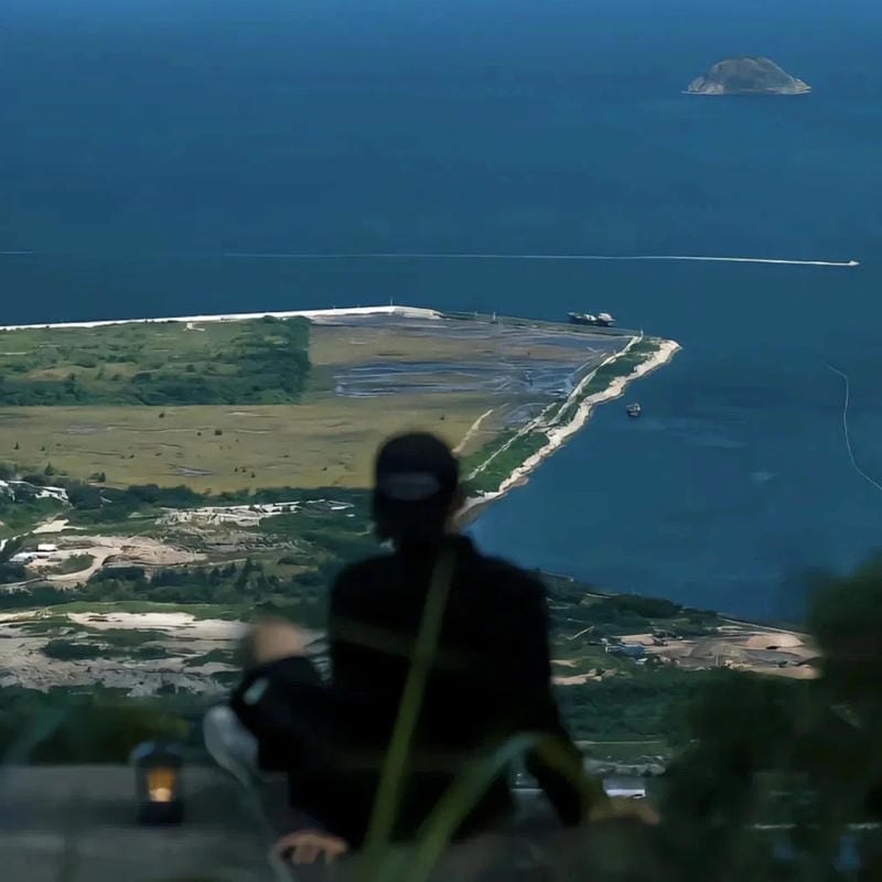 avatar cô đơn giữa đêm buồn tĩnh lặng