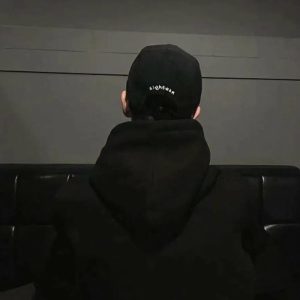 avatar đen buồn phong cách dark mood