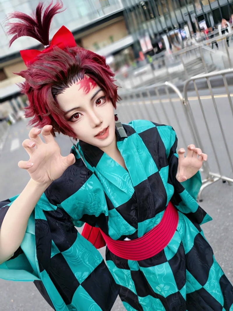 cosplay anime ảnh sáng tạo
