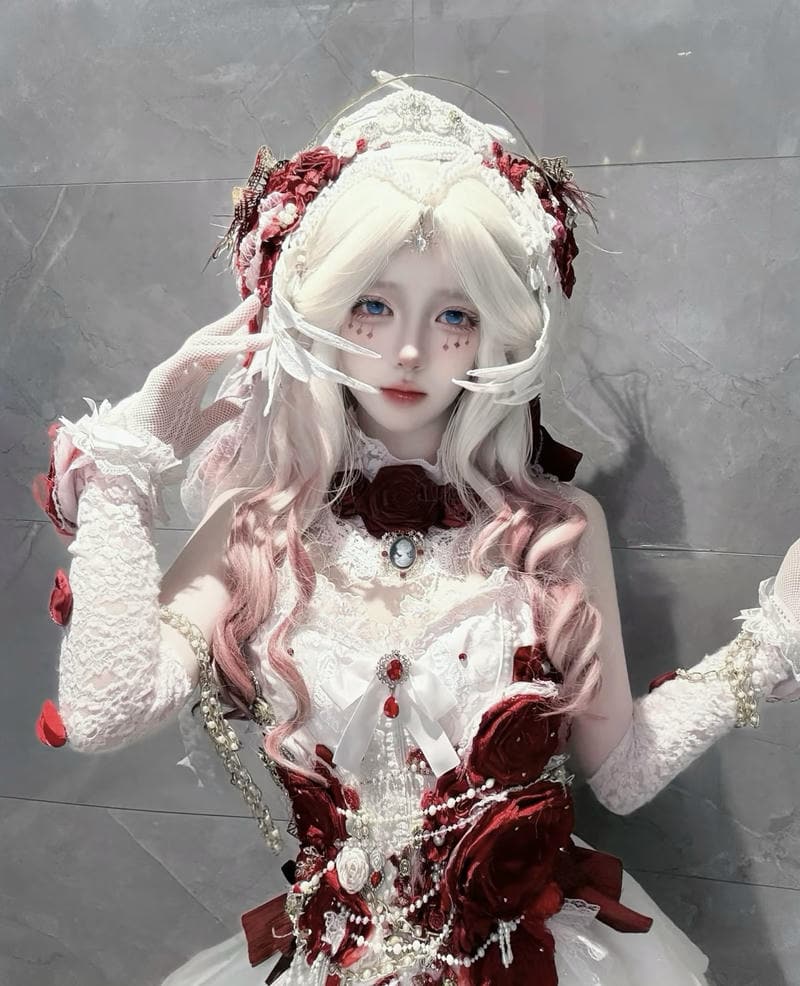 cosplay anime nữ thể hiện hình tượng gốc