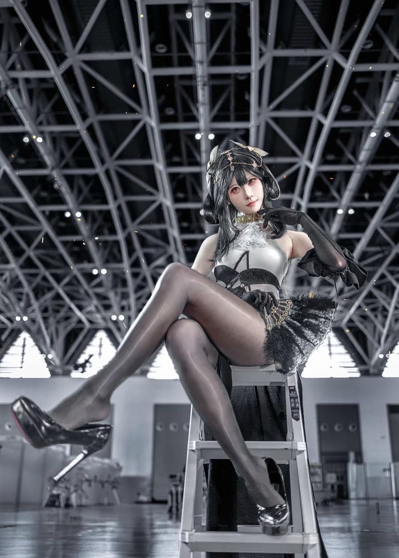 gái xinh cosplay mang cảm giác trẻ trung