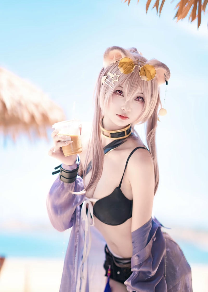 hình ảnh anime bikini pha nét sexy