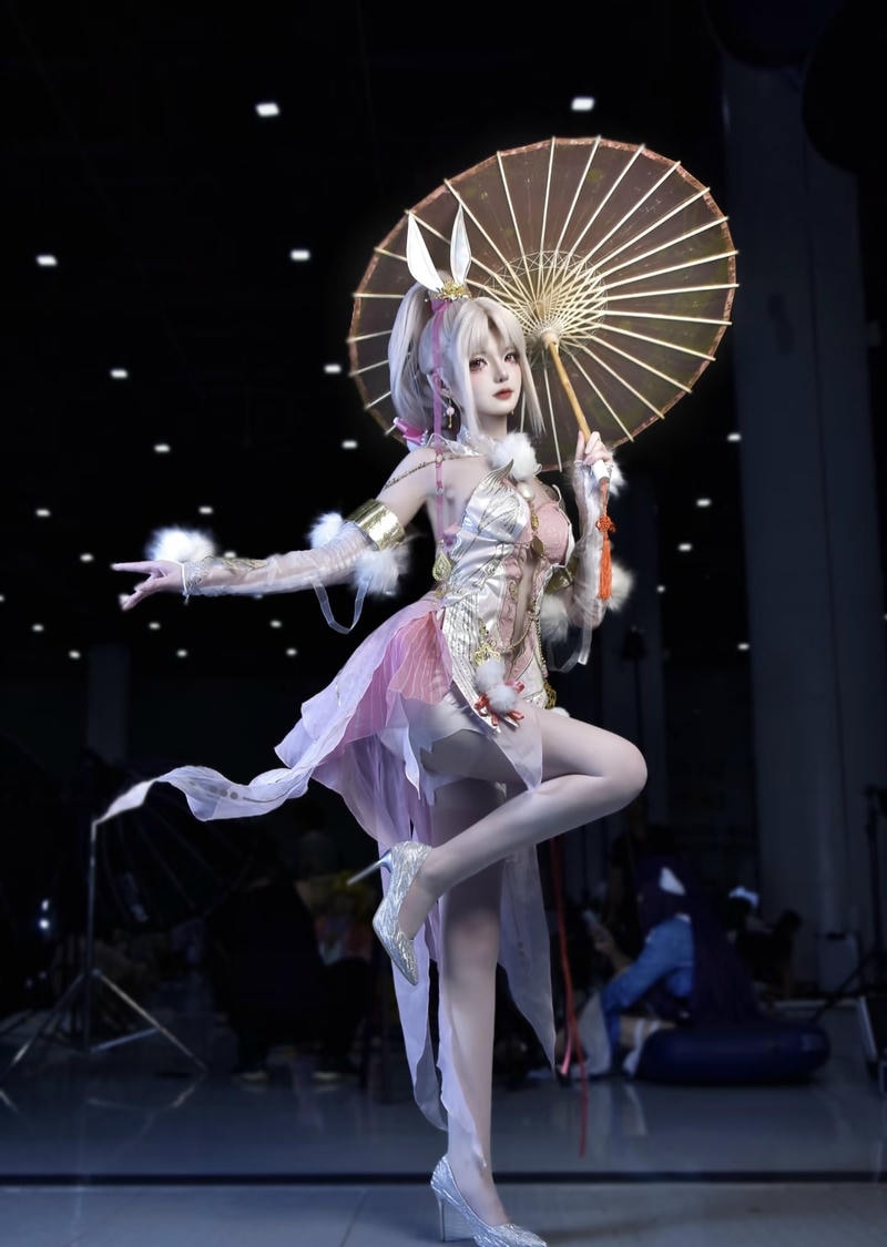 hình chụp gái xinh cosplay rõ chi tiết
