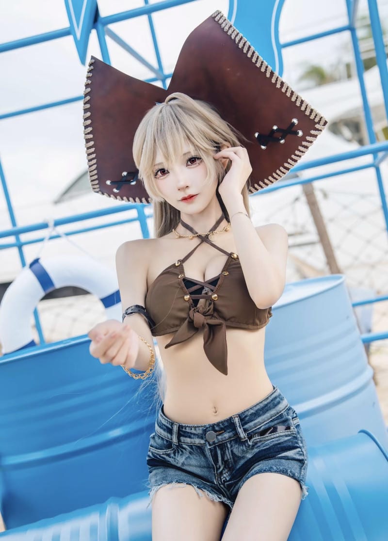 nét sexy nhẹ nhàng của cosplay anime