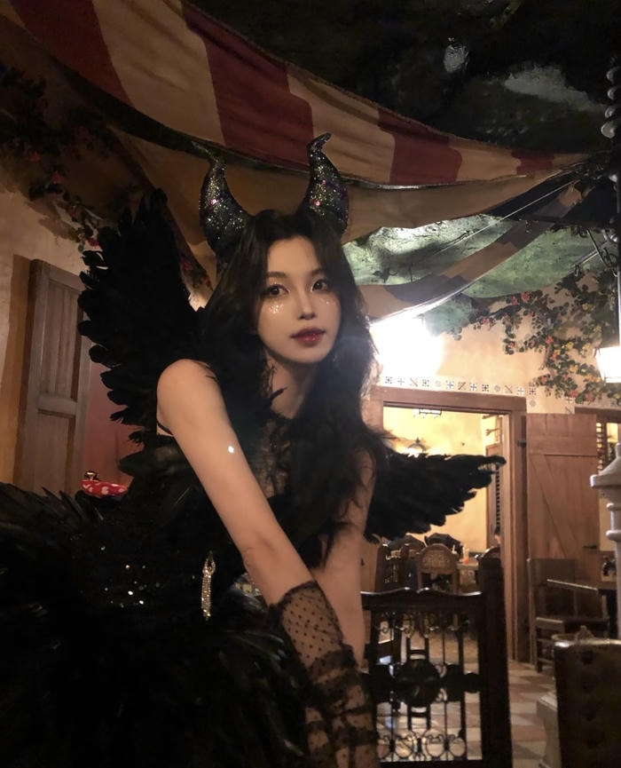 Ảnh cosplay halloween ghi lại tạo hình lễ hội hóa trang