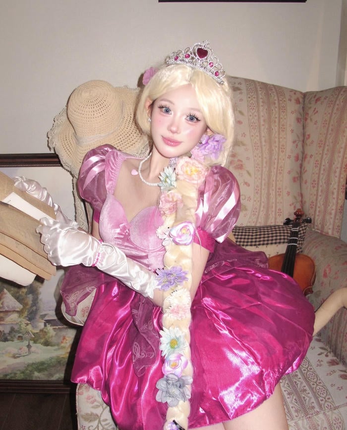 Bức hình cosplay halloween thể hiện tinh thần ngày lễ