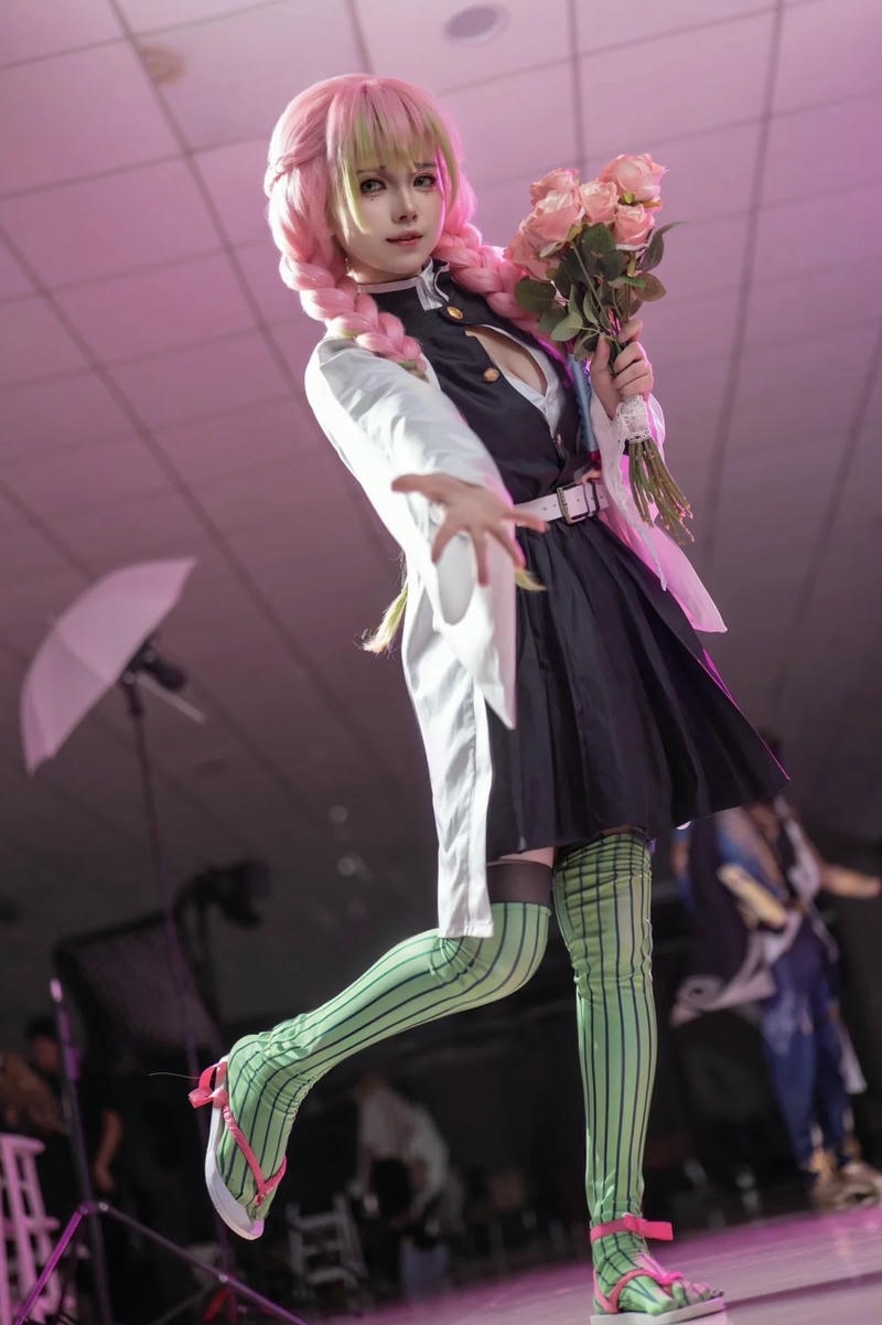 Cosplay ảnh mitsuri xây dựng hình ảnh nhân vật