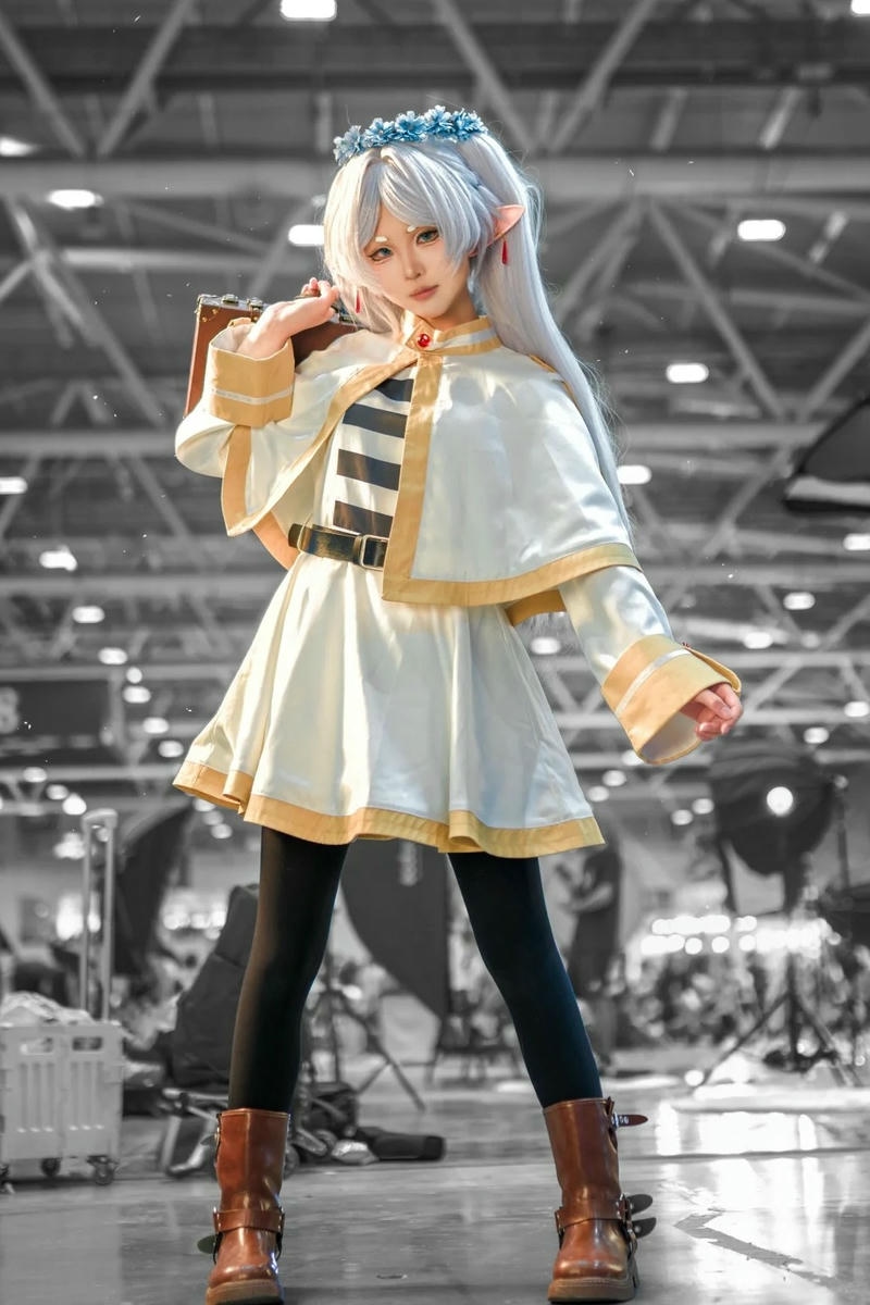 Cosplay frieren ảnh xây dựng tạo hình phép thuật