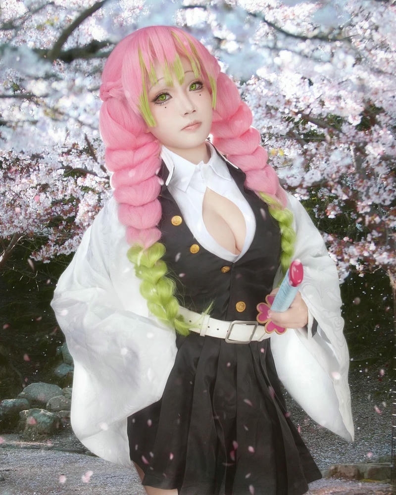 Cosplay mitsuri ảnh phong cách nhân vật anime