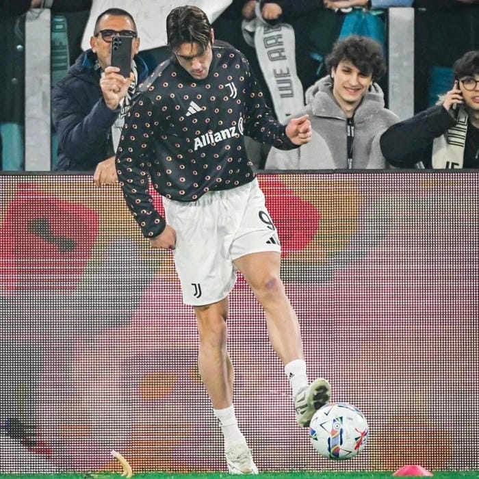 avatar bóng đá đẹp cảm xúc chiến thắng