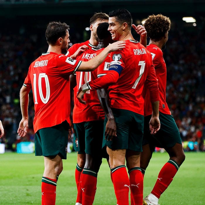 avatar ronaldo cơ bắp săn chắc