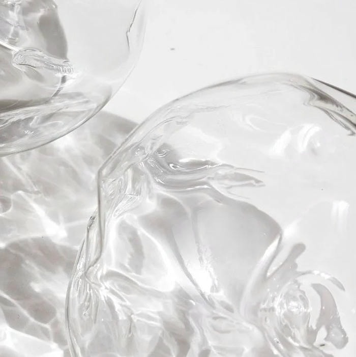 hình ảnh avatar trắng tinh cảm xúc