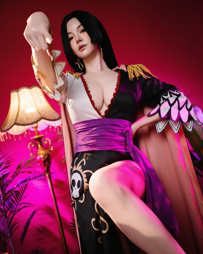 Hình cosplay boa hancock ghi nhận tạo hình chuẩn chỉnh