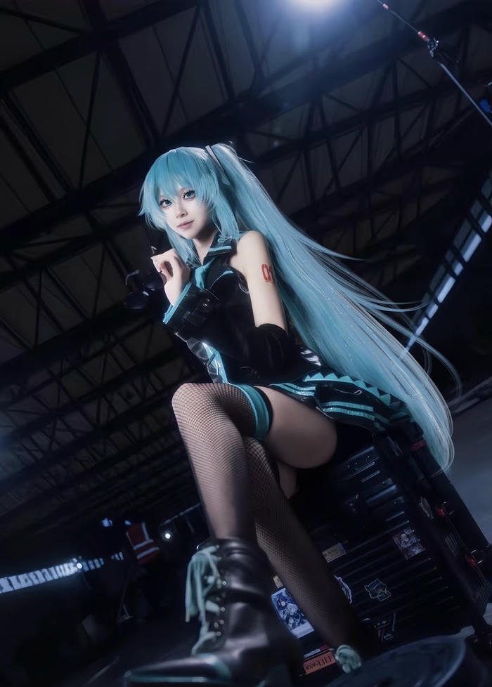 Hình cosplay miku làm nổi bật trang phục sân khấu