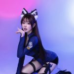 Ảnh cosplayer mặc đồng phục cảnh sát cá tính dễ thương