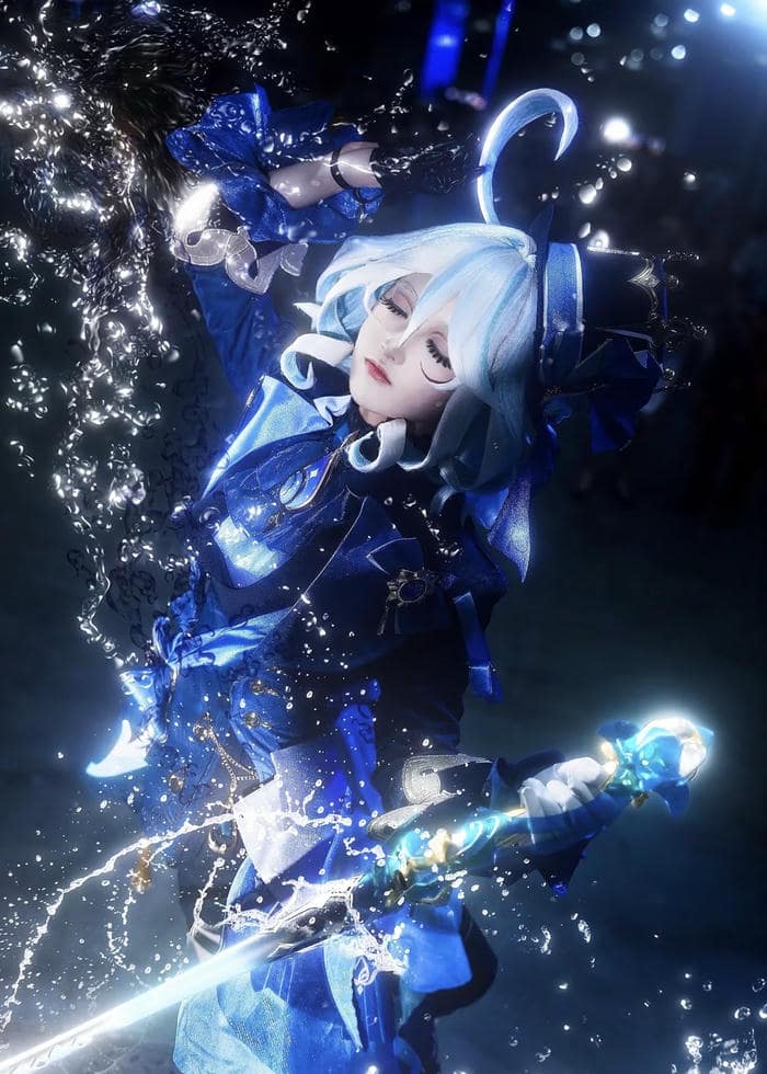Bức ảnh furina cosplay cho thấy phong cách khác biệt