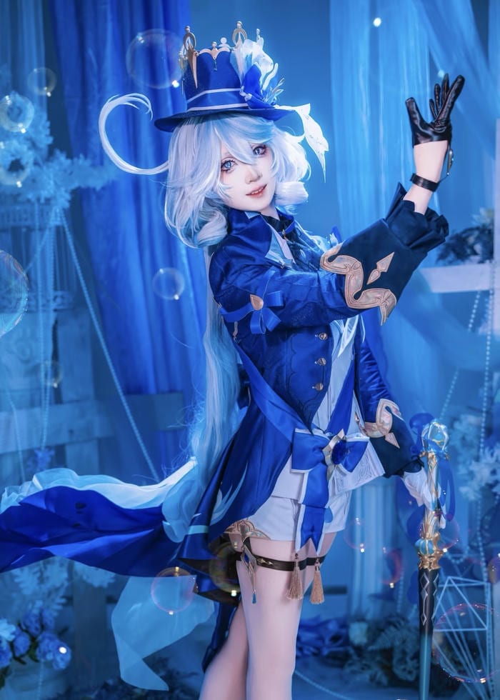 Hình furina cosplay cho thấy hình tượng nổi trội