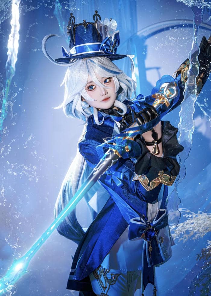 Hình furina cosplay gợi cảm giác thanh lịch độc đáo