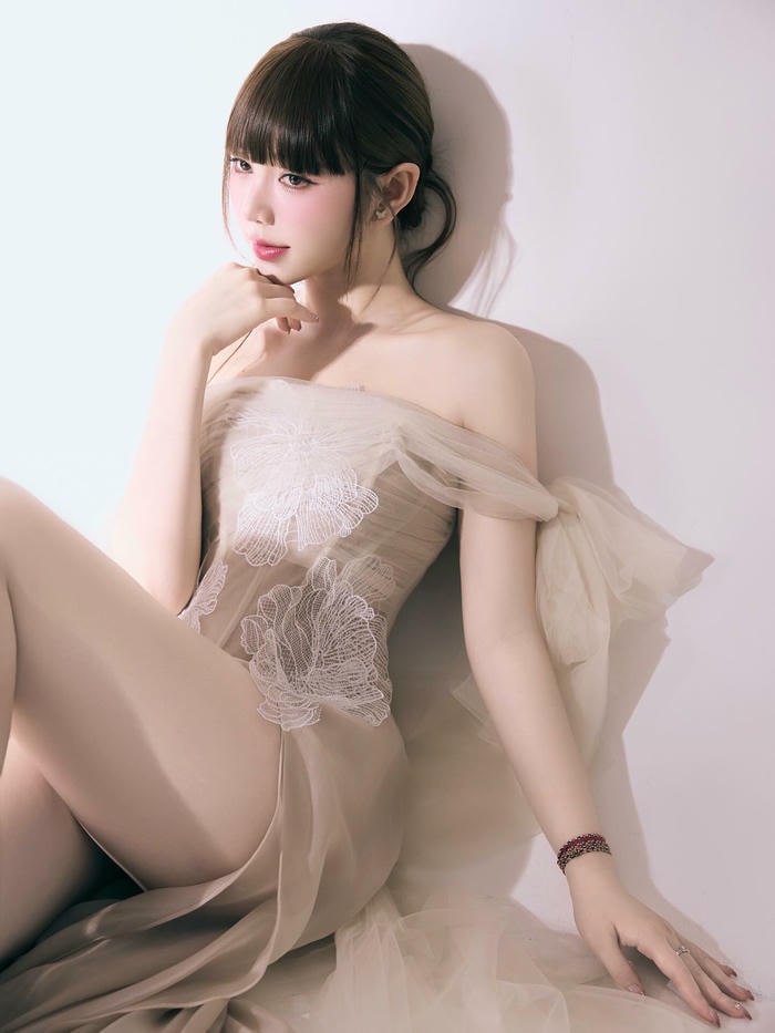 hình ảnh quỳnh kool sexy cuốn hút