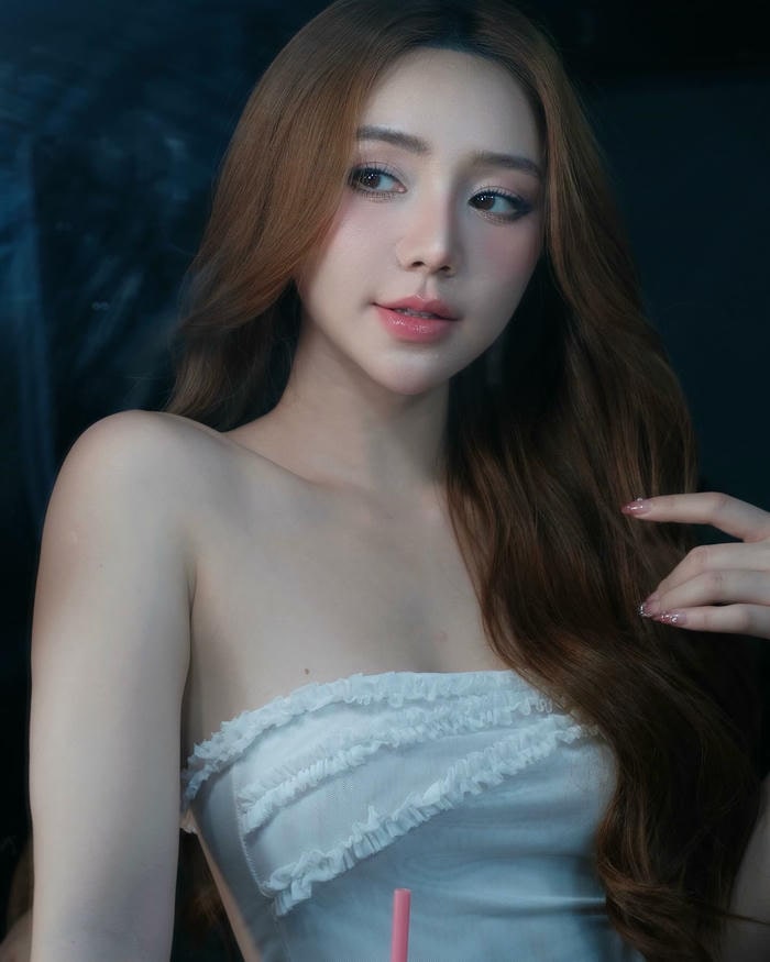 phối đồ hài hòa quỳnh kool sexy cực nét