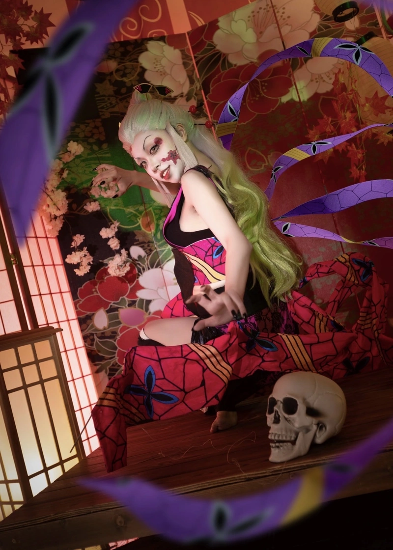 Ảnh Daki cosplay khoe mái tóc dài đầy nét nghệ thuật