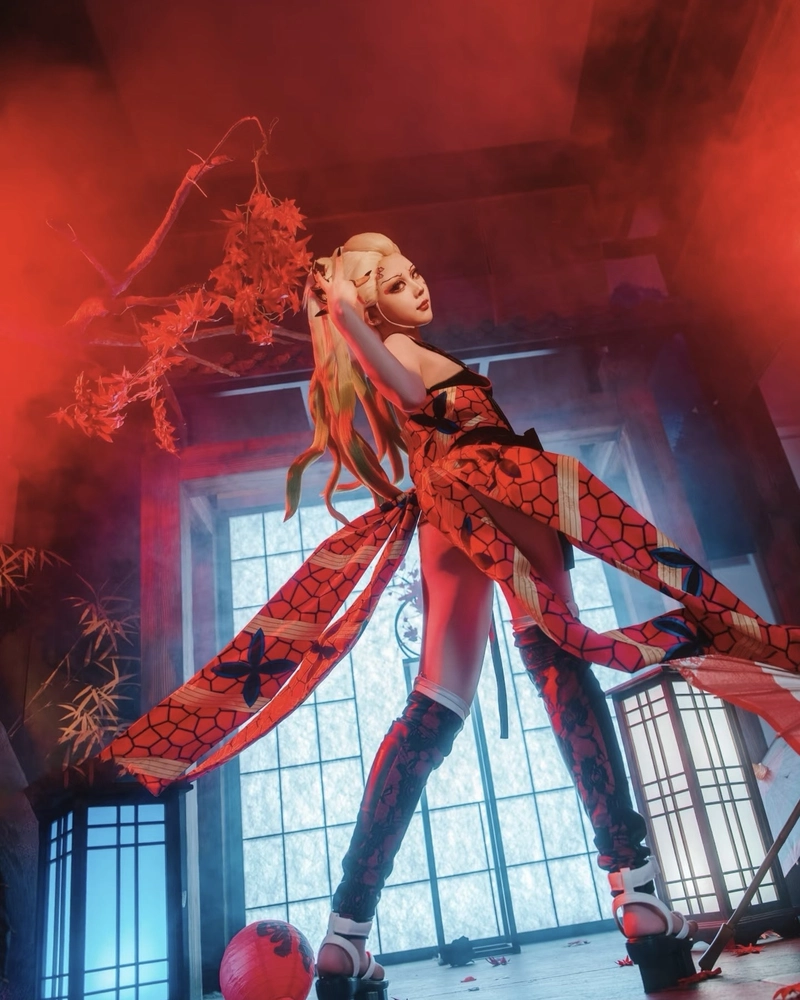 Ảnh Daki cosplay mang vẻ sắc sảo đầy quyến rũ