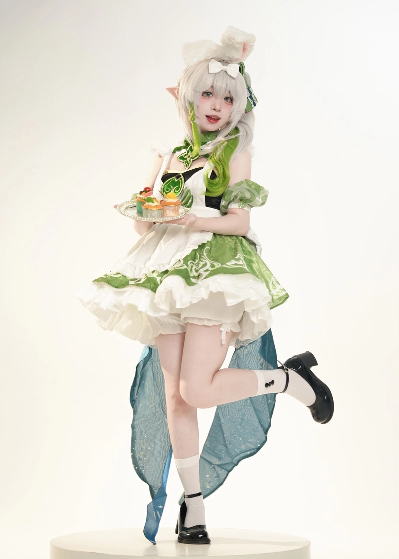 Ảnh Nahida cosplay khoe thần sắc tươi tắn đầy sức sống